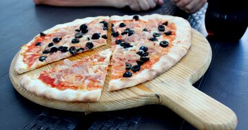 Rezidencia Oltremare - pizza - zájazd vlastnou dopravou CK Turancar - Taliansko - San Benedetto del Tronto - Palmová riviéra