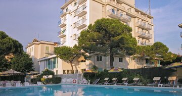 Hotel Bolivar s bazénom, exteriér, Taliansko, Lido di Jesolo, CK TURANCAR