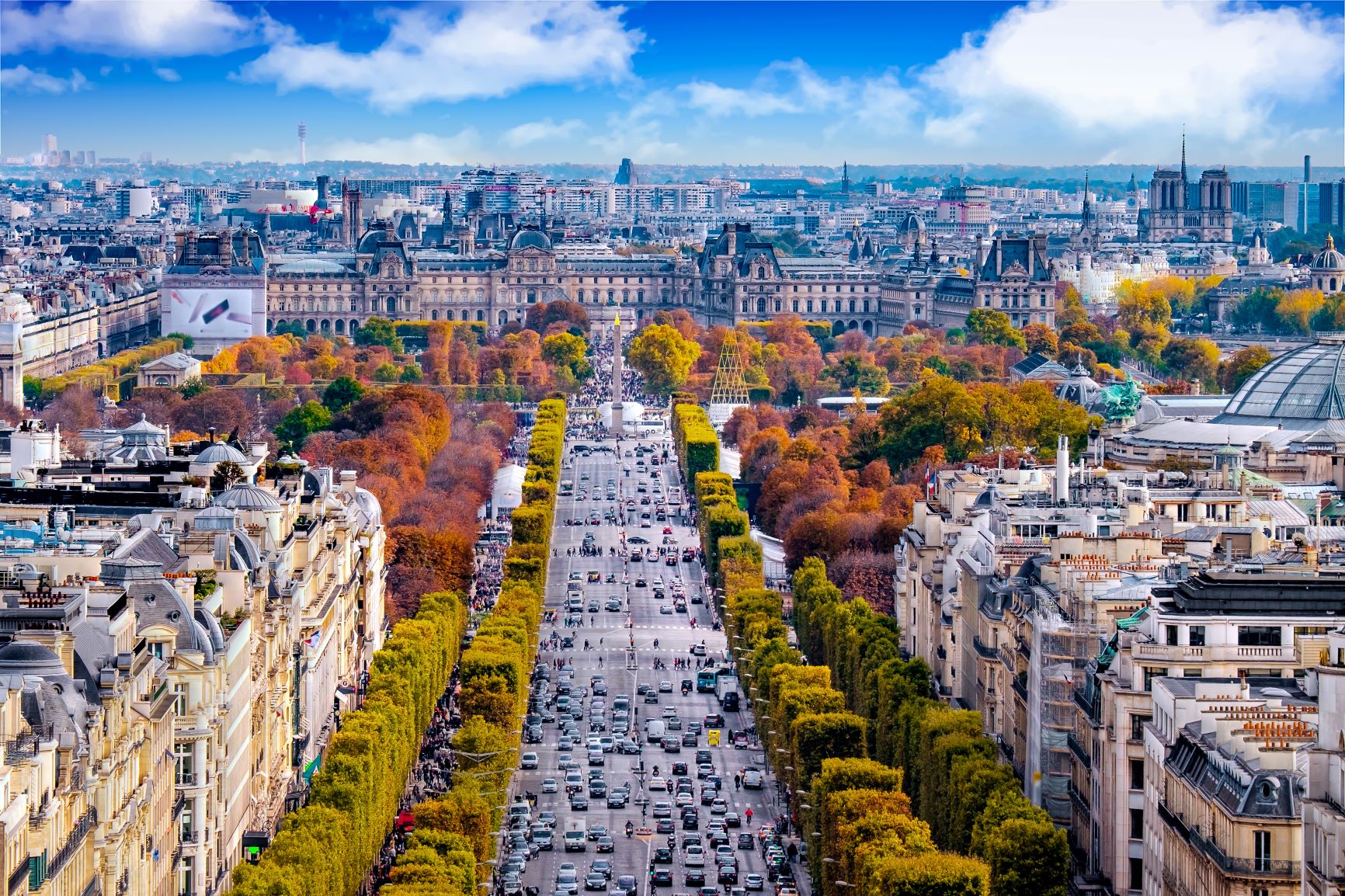 Champs-Élyséés, najlepšie sprievodkyne CK Turancar