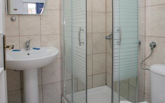 Rodon hotel - kúpeľňa - letecký zájazd CK Turancar - Grécko, Thasos,Tripiti Rodon hotel - kúpeľňa - letecký zájazd CK Turancar - Grécko, Thasos,Tripiti