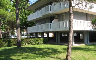 apartmánový dom Patrick v Bibione Spiaggia - zájazdy autobusovou a individuálnou dopravou CK TURANCAR