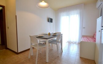 apartmánový dom Patrick v Bibione Spiaggia - zájazdy autobusovou a individuálnou dopravou CK TURANCAR