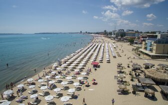 Hotel Bajkal - pláž - letecký zájazd CK Turancar - Bulharsko, Slnečné pobrežie