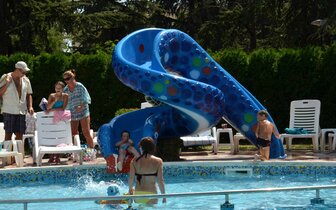Hotel Bajkal - bazén - letecký zájazd CK Turancar - Bulharsko, Slnečné pobrežie