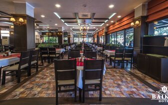 Hotel Bajkal - reštaurácia - letecký zájazd CK Turancar - Bulharsko, Slnečné pobrežie