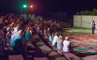 Hotel Bella beach - divadlo-letecký zájazd CK Turancar - Kréta, Anissaras