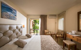 Hotel Bella beach - izba - letecký zájazd CK Turancar - Kréta, Anissaras