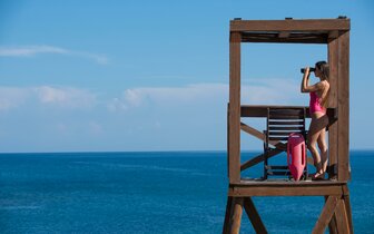 Hotel Silva beach - pláž - letecký zájazd CK Turancar - Kréta, Hersonissos