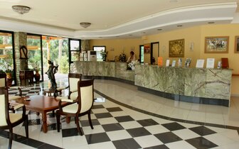 Hotel Eri Beach & Village - recepcia - letecký zájazd CK Turancar - Kréta, Hersonissos