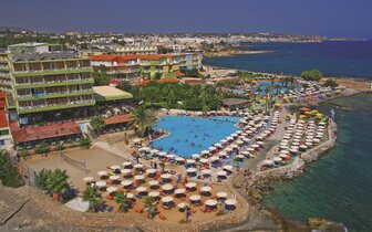 Hotel Eri Beach & Village - letecký záber - letecký zájazd CK Turancar - Kréta, Hersonissos