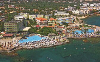 Hotel Eri Beach & Village - letecký záber - letecký zájazd CK Turancar - Kréta, Hersonissos