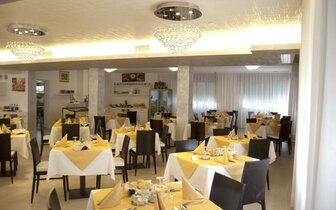 Hotel OLD RIVER - CK TURANCAR - Taliansko Lignano - zájazdy autobusovou a individuálnou dopravou