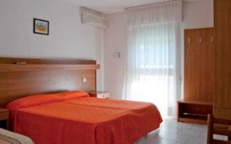 Hotel OLD RIVER - CK TURANCAR - Taliansko Lignano - zájazdy autobusovou a individuálnou dopravou