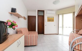 Rezidencia Rubin  - Taliansko Lignano - CK TURANCAR zájazdy individuálnou a autobusovou dopravou