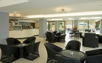 Hotel Miami s bazénom, Taliansko, Lido di Jesolo, dovolenka autom alebo autobusovou dopravou CK TURANCAR Hotel Miami s bazénom, Taliansko, Lido di Jesolo, dovolenka autom alebo autobusovou dopravou CK TURANCAR