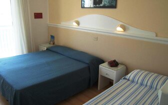 Hotel Miami s bazénom, Taliansko, Lido di Jesolo, dovolenka autom alebo autobusovou dopravou CK TURANCAR Hotel Miami s bazénom, Taliansko, Lido di Jesolo, dovolenka autom alebo autobusovou dopravou CK TURANCAR