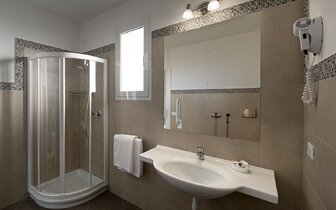 Hotel Miami s bazénom, Taliansko, Lido di Jesolo, dovolenka autom alebo autobusovou dopravou CK TURANCAR Hotel Miami s bazénom, Taliansko, Lido di Jesolo, dovolenka autom alebo autobusovou dopravou CK TURANCAR