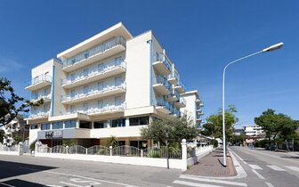 Hotel Miami s bazénom, Taliansko, Lido di Jesolo, dovolenka autom alebo autobusovou dopravou CK TURANCAR Hotel Miami s bazénom, Taliansko, Lido di Jesolo, dovolenka autom alebo autobusovou dopravou CK TURANCAR