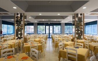 Hotel Miami s bazénom, Taliansko, Lido di Jesolo, dovolenka autom alebo autobusovou dopravou CK TURANCAR Hotel Miami s bazénom, Taliansko, Lido di Jesolo, dovolenka autom alebo autobusovou dopravou CK TURANCAR