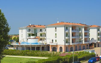 Rezidencia Gran Mado s bazénom - CK TURANCAR - Taliansko Caorle - zájazdy individuálnou a autobusovou dopravou