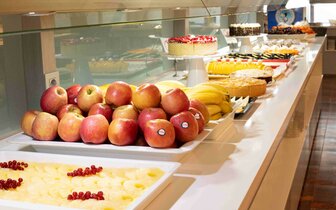 Hotel Maria del Mar - bufetové stoly - letecký zájazd CK Turancar - Španielsko, Lloret de Mar