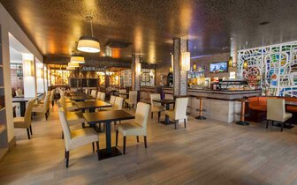 Hotel Maria del Mar - gril - letecký zájazd CK Turancar - Španielsko, Lloret de Mar