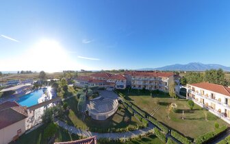 Hotel Grand Platon - areál hotela - letecký zájazd CK Turancar - Grécko, Olympská riviéra, Paralia Hotel Grand Platon - areál hotela - letecký zájazd CK Turancar - Grécko, Olympská riviéra, Paralia