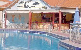 Hotel Grand Platon - bazén - letecký zájazd CK Turancar - Grécko, Olympská riviéra, Paralia Hotel Grand Platon - bazén - letecký zájazd CK Turancar - Grécko, Olympská riviéra, Paralia