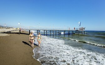 Hotel Club Turtas Beach - pláž - letecký zájazd CK Turancar - Turecko Konakli