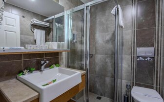 Hotel Incekum Su - kúpeľňa - letecký zájazd CK Turancar - Turecko, Avsallar Hotel Incekum Su - kúpeľňa - letecký zájazd CK Turancar - Turecko, Avsallar