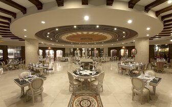 Hotel Delphin Imperial - á la carte reštaurácia - letecký zájazd CK Turancar - Turecko, Lara