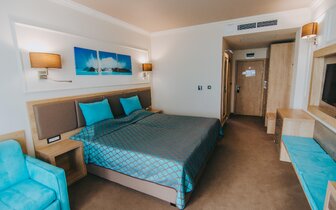 Hotel Tiara Beach - dvojlôžková izba - letecký zájazd CK Turancar - Bulharsko, Slnečné pobrežie Hotel Tiara Beach - dvojlôžková izba - letecký zájazd CK Turancar - Bulharsko, Slnečné pobrežie