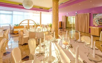 Hotel Punta - Chorvátsko Vodice - zájazd CK Turancar