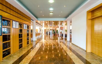 Hotel Punta - Chorvátsko Vodice - zájazd CK Turancar