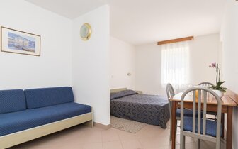 Apartmány Polynesia - štúdio - autobusový zájazd CK Turancar - Chorvátsko, Istria, Umag, Katoro