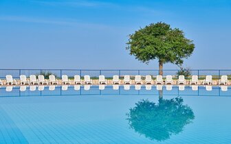 Apartmány Polynesia - bazén - autobusový zájazd CK Turancar - Chorvátsko, Istria, Umag, Katoro