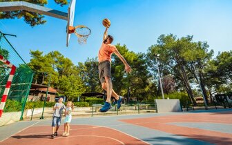 Apartmány Polynesia - areál - autobusový zájazd CK Turancar - Chorvátsko, Istria, Umag, Katoro