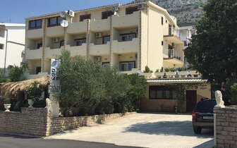 Penzión Star - Chorvátsko Omiš Nemira - autobusový zájazd CK Turancar