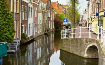 CK Turancar, autobusový poznávací zájazd, Kvetinové Holandsko a Belgicko, Amsterdam, mestský kanál CK Turancar, autobusový poznávací zájazd, Kvetinové Holandsko a Belgicko, Amsterdam, mestský kanál