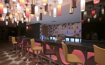 Asia Beach - disco bar - letecký zájazd CK Turancar - Turecko, Alanya Asia Beach - disco bar - letecký zájazd CK Turancar - Turecko, Alanya