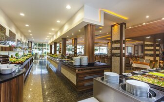 Kleopatra Ada Beach - bufetové stoly - letecký zájazd CK Turancar - Turecko, Alanya