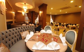 Insula Resort - à la carte reštaurácia - letecký zájazd CK Turancar - Turecko, Konakli Insula Resort - à la carte reštaurácia - letecký zájazd CK Turancar - Turecko, Konakli