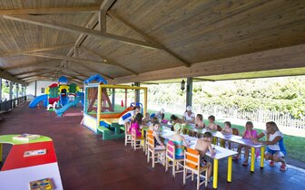 Limak Lara Deluxe - miniklub - letecký zájazd CK Turancar - Turecko, Lara Limak Lara Deluxe - miniklub - letecký zájazd CK Turancar - Turecko, Lara