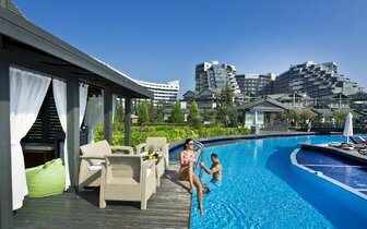 Limak Lara Deluxe - bazén - letecký zájazd CK Turancar - Turecko, Lara Limak Lara Deluxe - bazén - letecký zájazd CK Turancar - Turecko, Lara