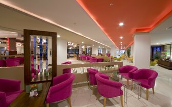 Limak Lara Deluxe - lobby - letecký zájazd CK Turancar - Turecko, Lara Limak Lara Deluxe - lobby - letecký zájazd CK Turancar - Turecko, Lara