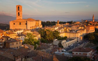 CK Turancar, autobusový poznávací zájazd, Umbria - potulky srdcom Talianska, Perugia, Basilica di San Domenico CK Turancar, autobusový poznávací zájazd, Umbria - potulky srdcom Talianska, Perugia, Basilica di San Domenico