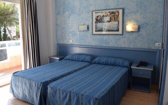 Hotel Santa Monica Playa - izba - pobytový zájazd CK Turancar - Španielsko, Salou