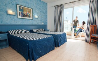 Hotel Santa Monica Playa - izba - pobytový zájazd CK Turancar - Španielsko, Salou