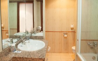 Hotel Santa Monica Playa - kúpeľňa - pobytový zájazd CK Turancar - Španielsko, Salou