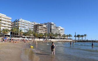 Hotel Santa Monica Playa - pláž - pobytový zájazd CK Turancar - Španielsko, Salou